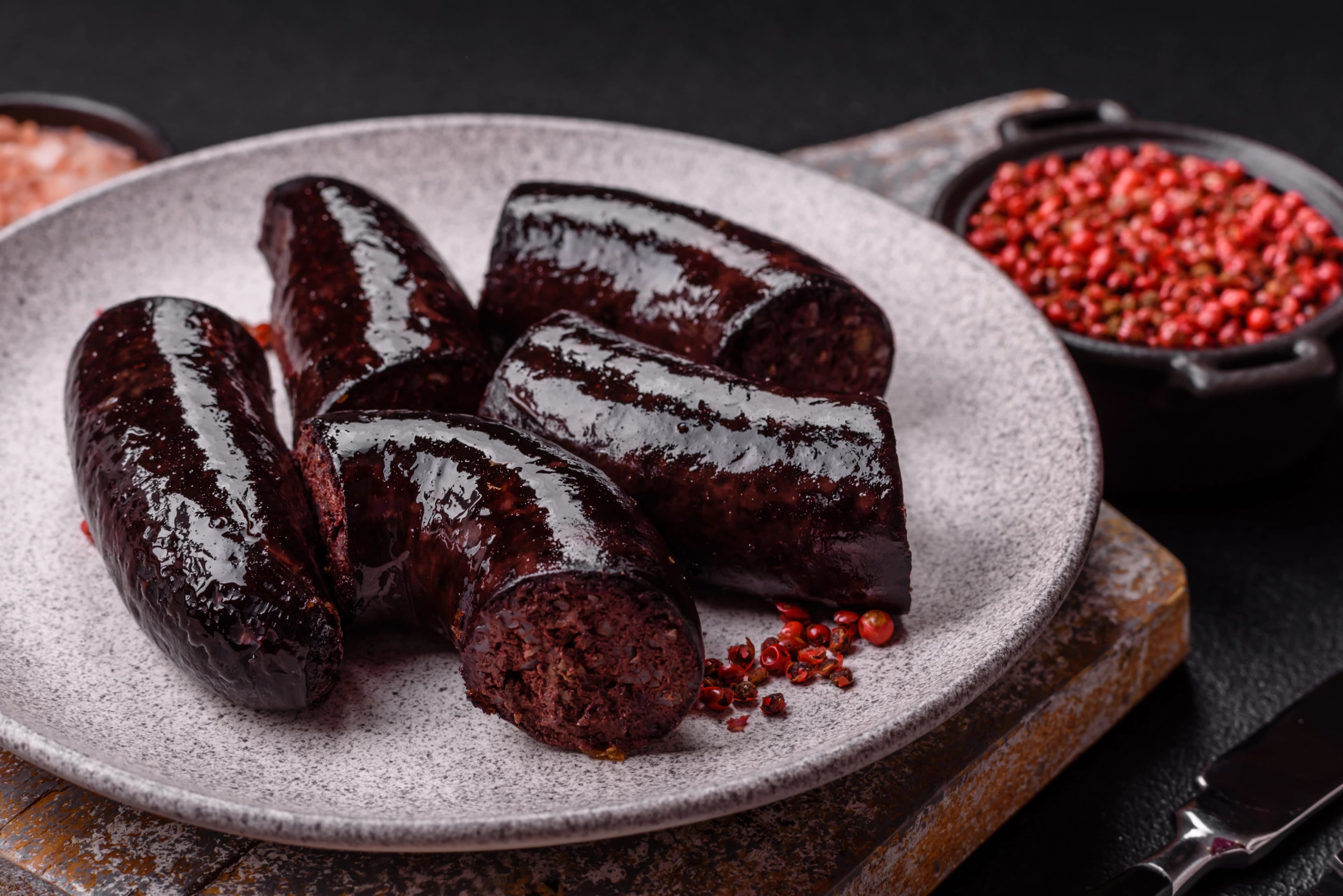 Populaire, généreux, indémodable, découvrez nos boudins noirs artisanaux.