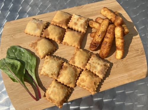 Tourtons salés apéro Viande et Gorgonzola par 6 et Ravioles par 12