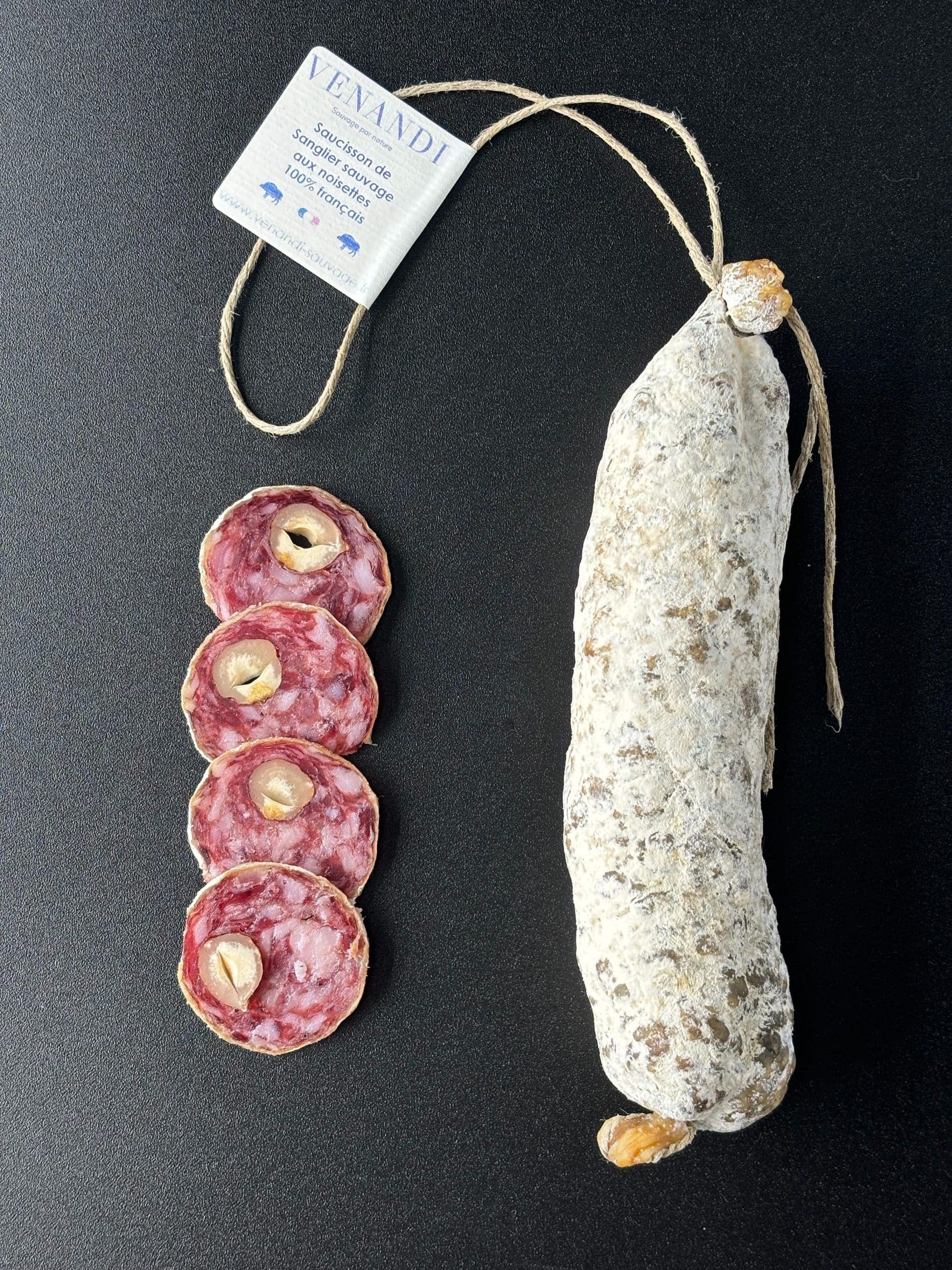 Saucisson de Sanglier aux Noisettes - Photo 1 sur 3