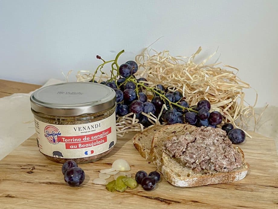 Terrine de sanglier 100% français au Beaujolais - Photo 1 sur 2