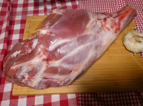 Gigot d'agneau race romane