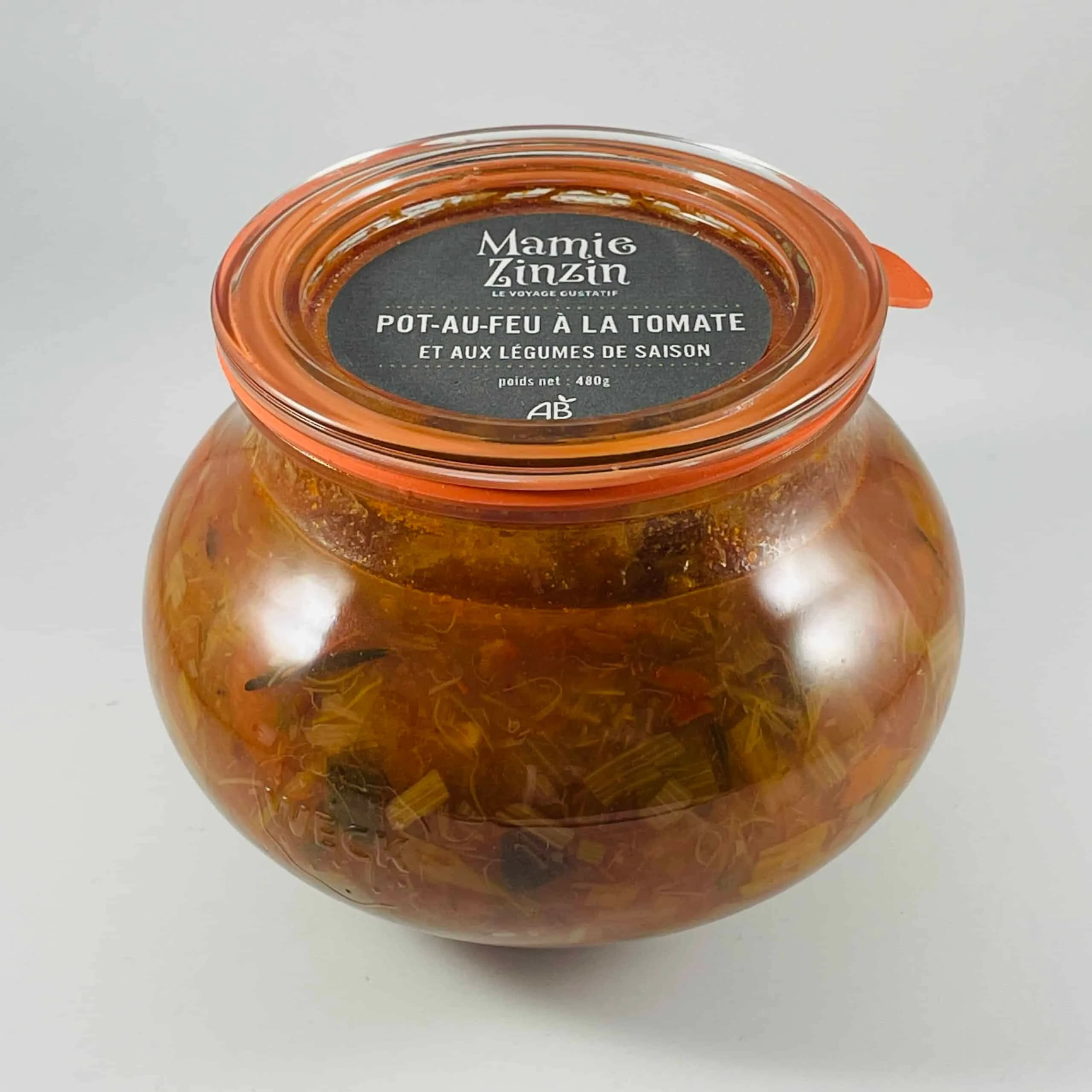 Pot au feu à la tomate et aux légumes de saison