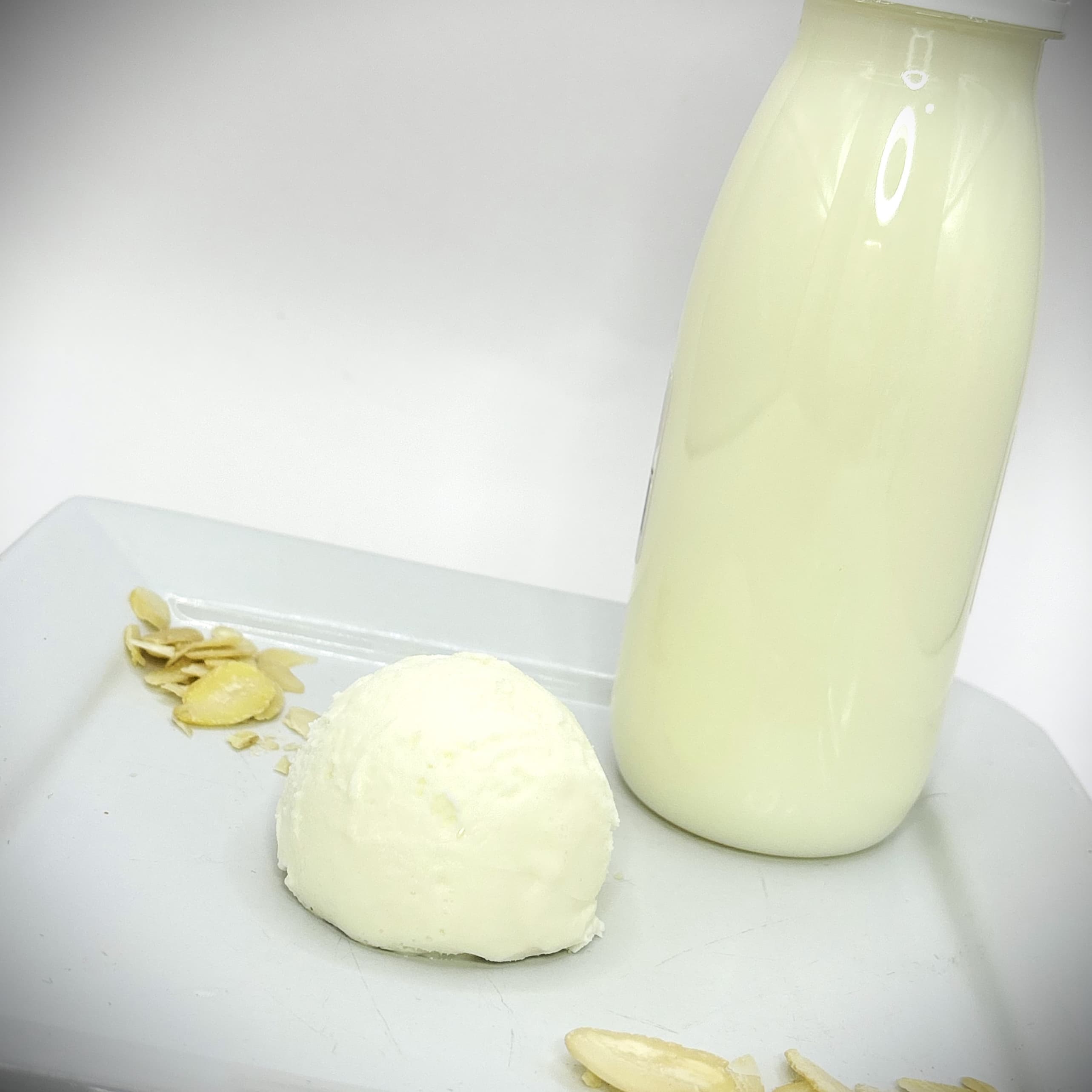 Crème Glacée Lait d'Amande