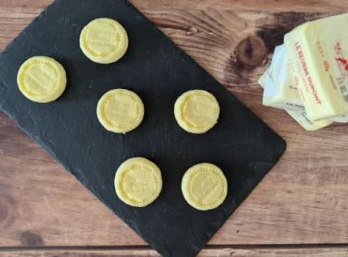 Beurre palets Demi Sel "Joyeuses Fêtes" 12x20g (12 portions)